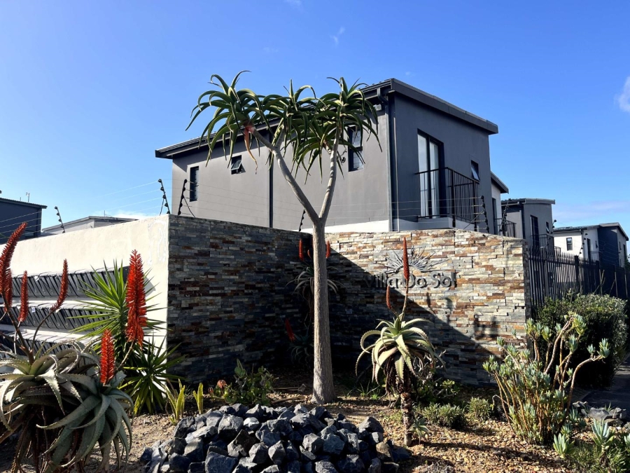To Let 3 Bedroom Property for Rent in Parklands Western Cape